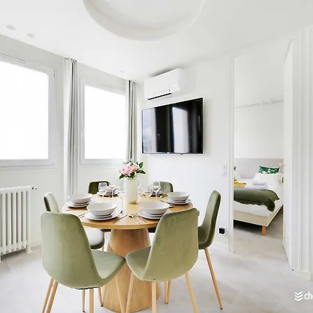 Charming - 2br 6p - Faubourg-du-roule Apartment